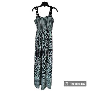 Saga maxi dress geometric  pattern with crochet straps size xs